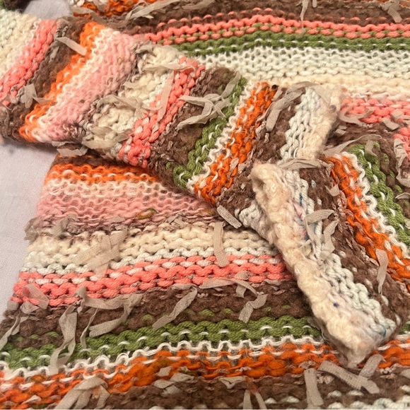 RARE Moschino Hand-Knit Turtleneck Sweater XS MINT condition! - Picture 4 of 6